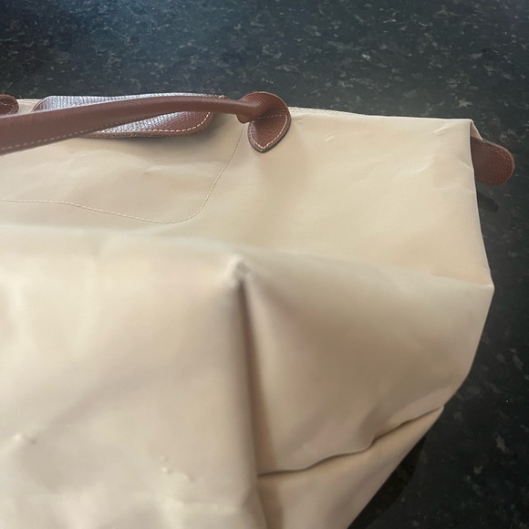 Longchamp khaki tote - Picture 2 of 3